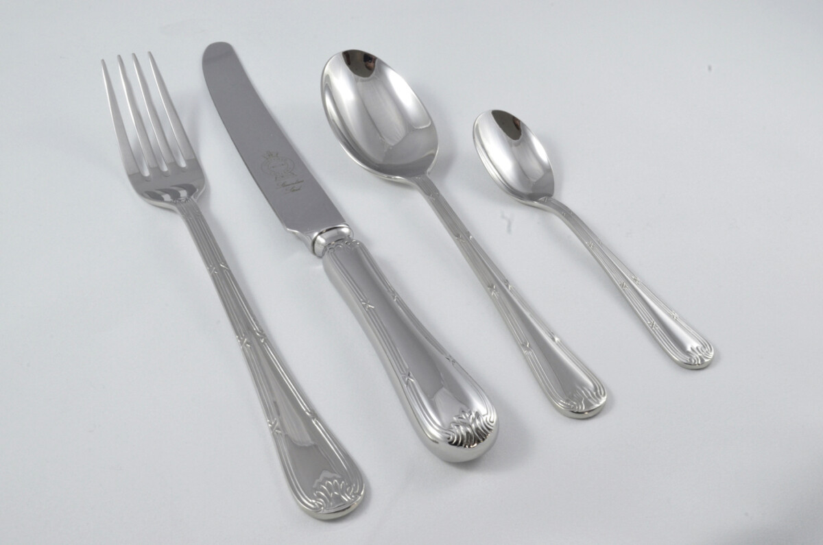 New Empire Pattern 4 Piece place Setting Made in Sheffield England Stainless Steel Cutlery - Image 3