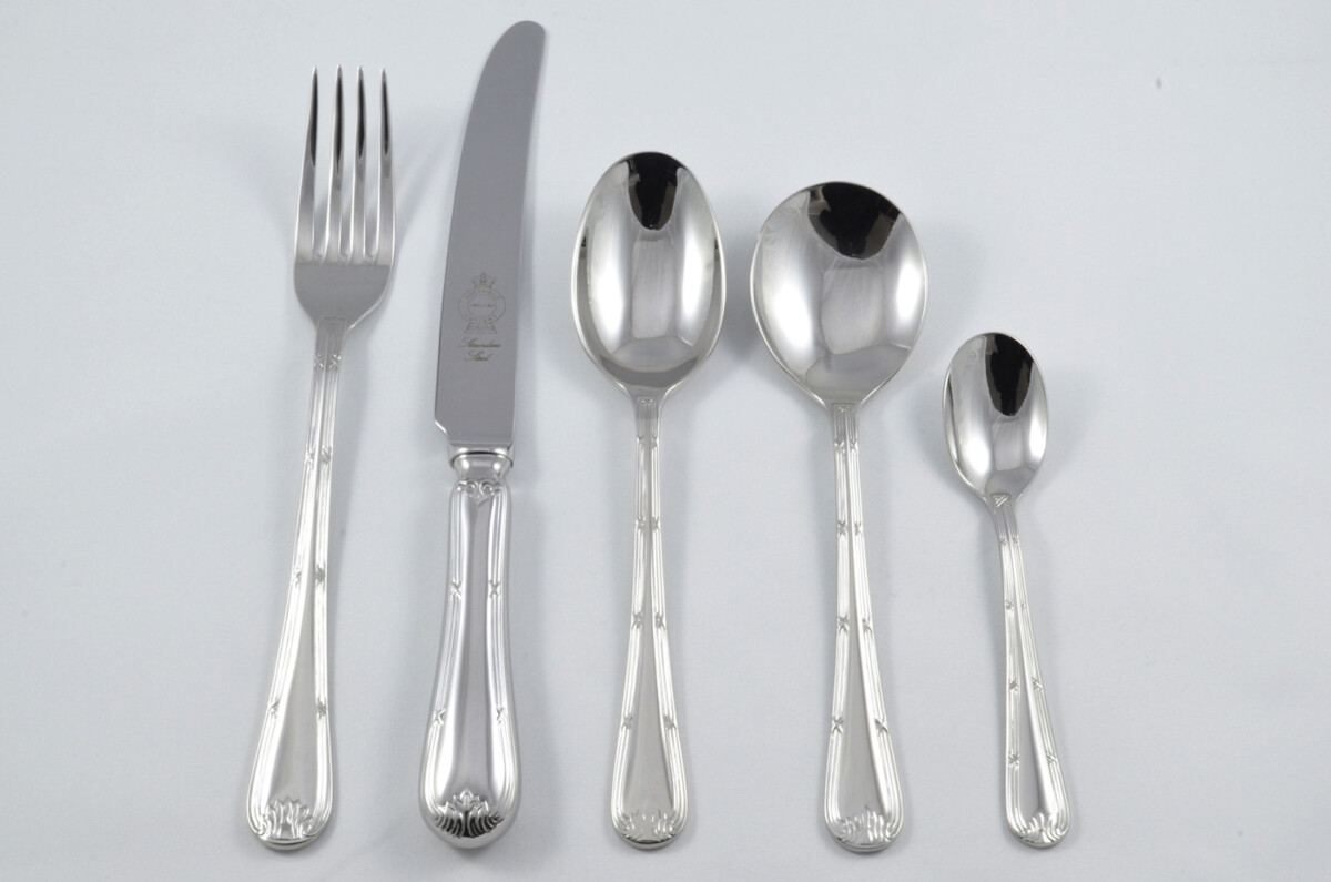 New Empire Pattern 5 Piece place Setting Made in Sheffield England Stainless Steel Cutlery