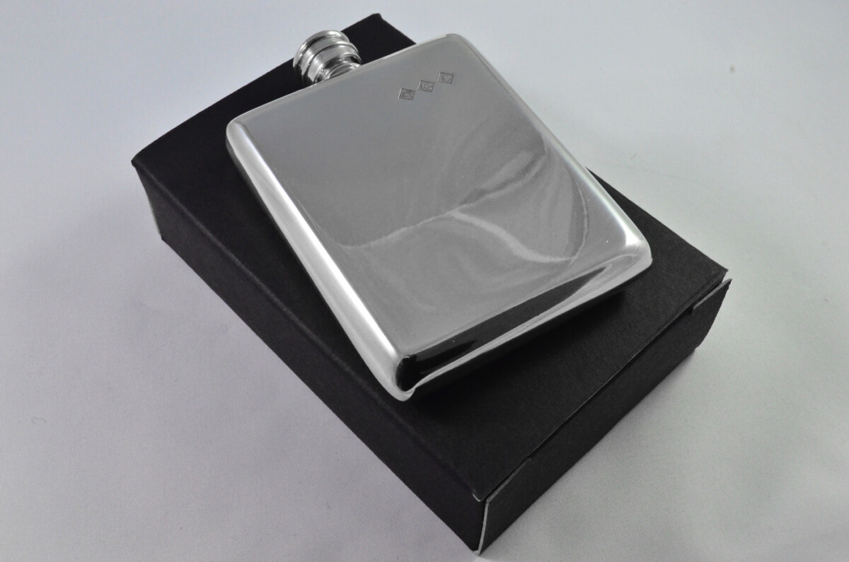 Brand New Pewter 5oz Traditional/Retro Hip Flask Bespoke Handmade in Sheffield England FREE ENGRAVING - Image 2