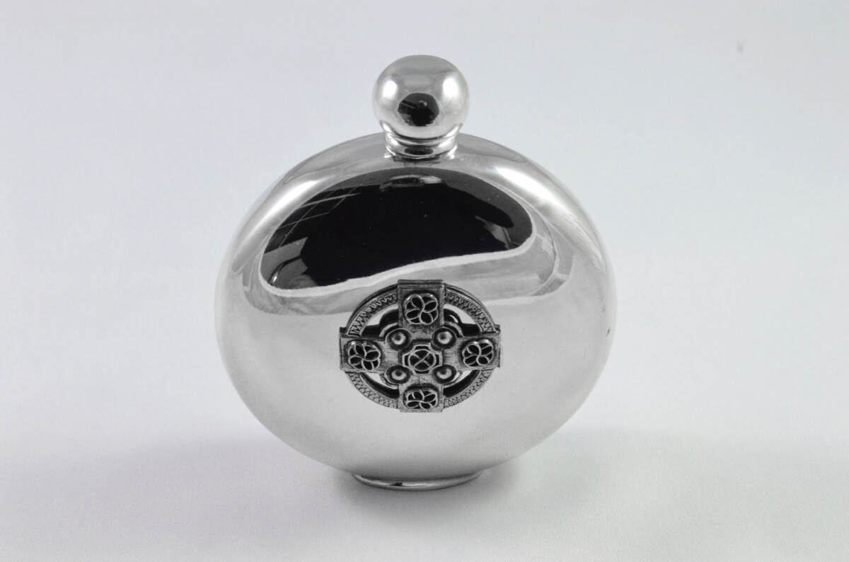 Brand New Pewter 6oz Celtic Badge Round Hip Flask Bespoke Handmade in Sheffield England