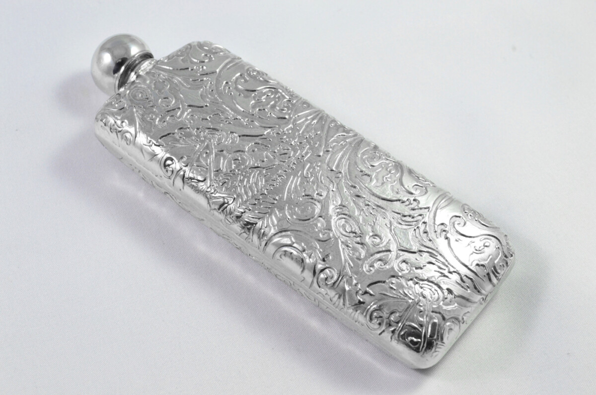 Brand New Pewter 4oz Ladies Handbag Highland Foliage Pattern Hip Flask Bespoke Handmade in Sheffield England - Image 6