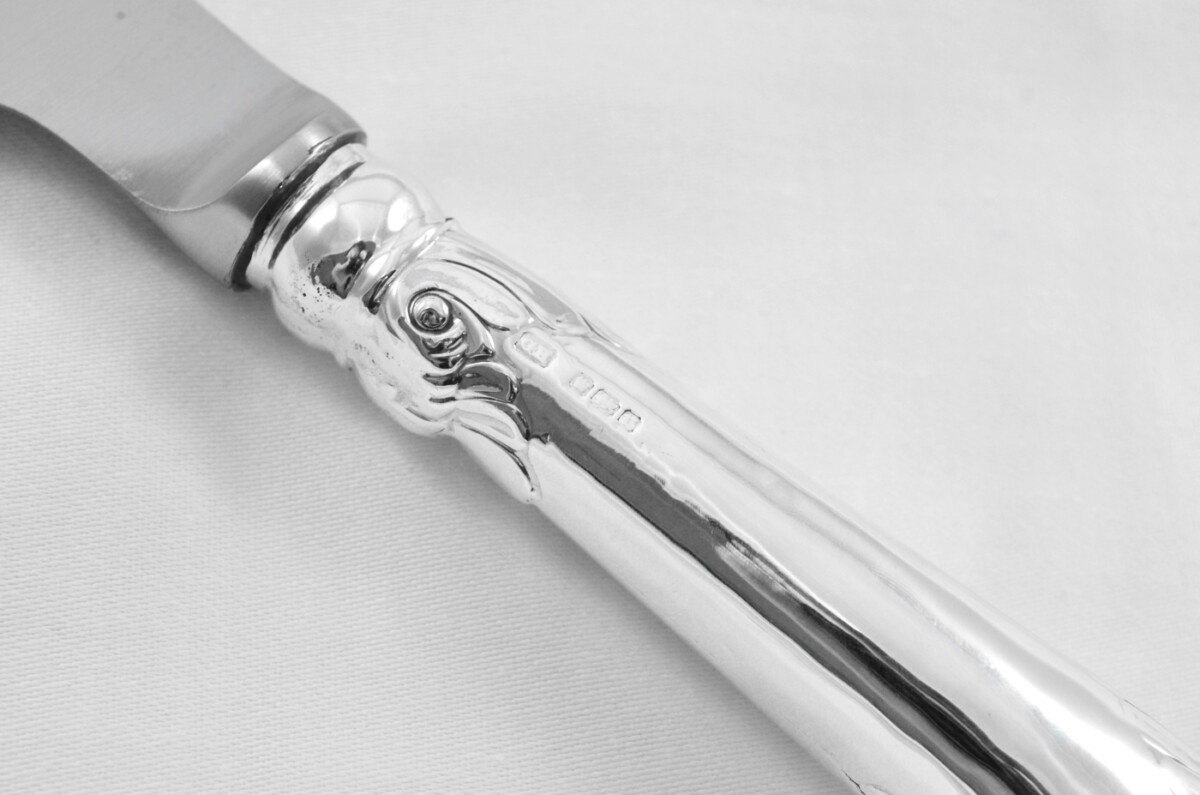 Harrison Brothers Wooden Cased Sterling Silver Handled 2 Piece Carving Set Fancy Pistol Pattern 1905 - Image 9