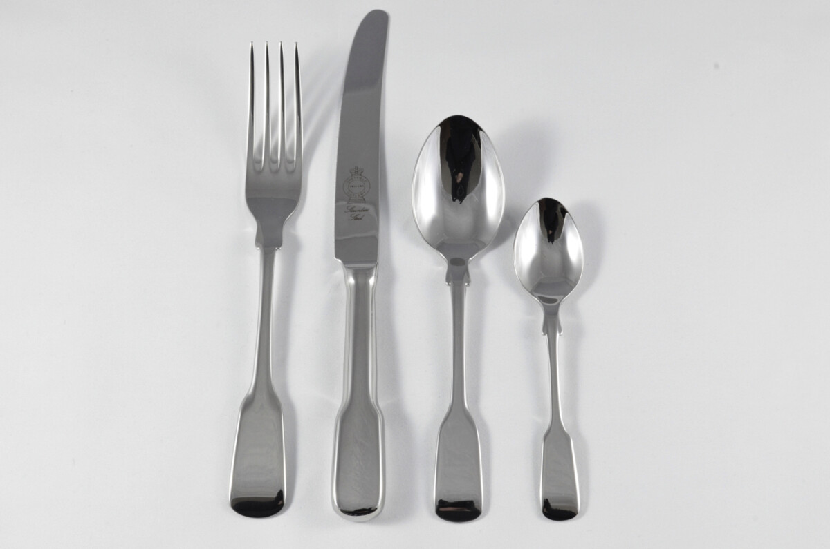 New Old English Fiddle Pattern 4 Piece place Setting Made in Sheffield England Stainless Steel Cutlery