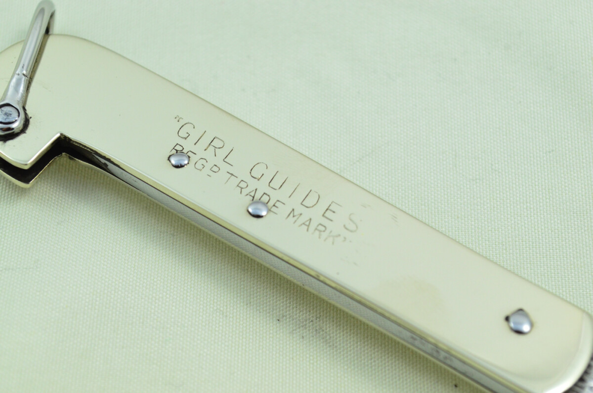 H.M. Slater Sheffield Made 2 Blade Brass Scaled Pen/Pocket Knife Girl Guides - Image 3