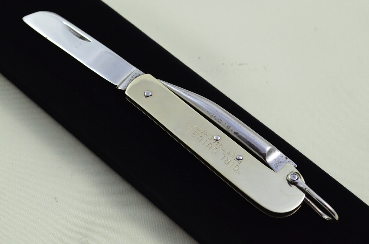 H.M. Slater Sheffield Made 2 Blade Brass Scaled Pen/Pocket Knife Girl Guides