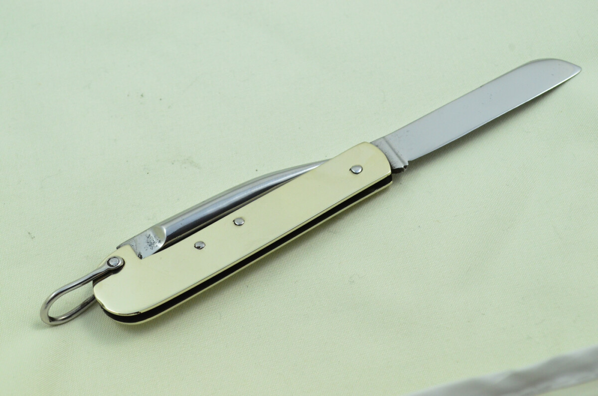 H.M. Slater Sheffield Made 2 Blade Brass Scaled Pen/Pocket Knife Girl Guides - Image 9