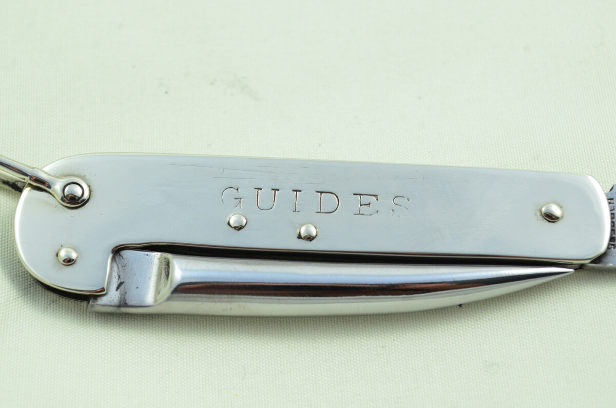 William Rodgers Sheffield Made 2 Blade Brass Scaled Pen/Pocket Knife Girl Guides - Image 6