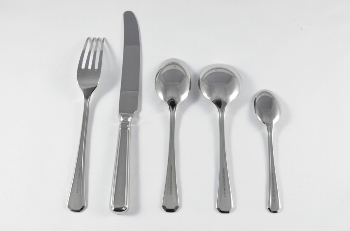 New Grecian Pattern 5 Piece place Setting Made in Sheffield England Stainless Steel Cutlery - Image 2