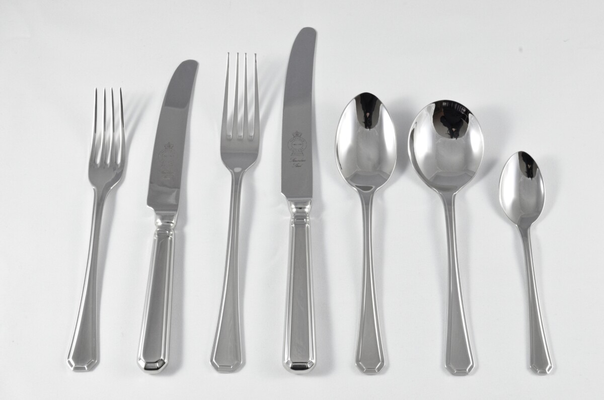 New Grecian Pattern 7 Piece place Setting Made in Sheffield England Stainless Steel Cutlery