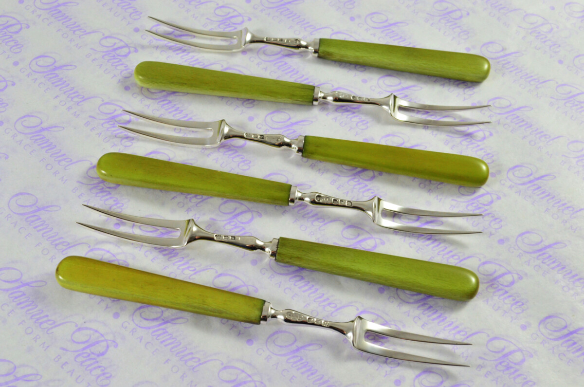 ERNEST J LOWE 6 PAIRS CARVED STAINED IVORY & STERLING SILVER KNIVES & FORKS LONDON 1929 - Image 7