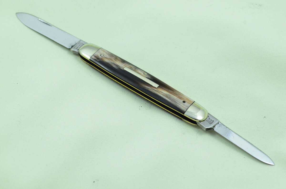 Harrison Bros & Howson Sheffield Made 2 Bladed Buffalo Scaled Pen Knife - Image 2