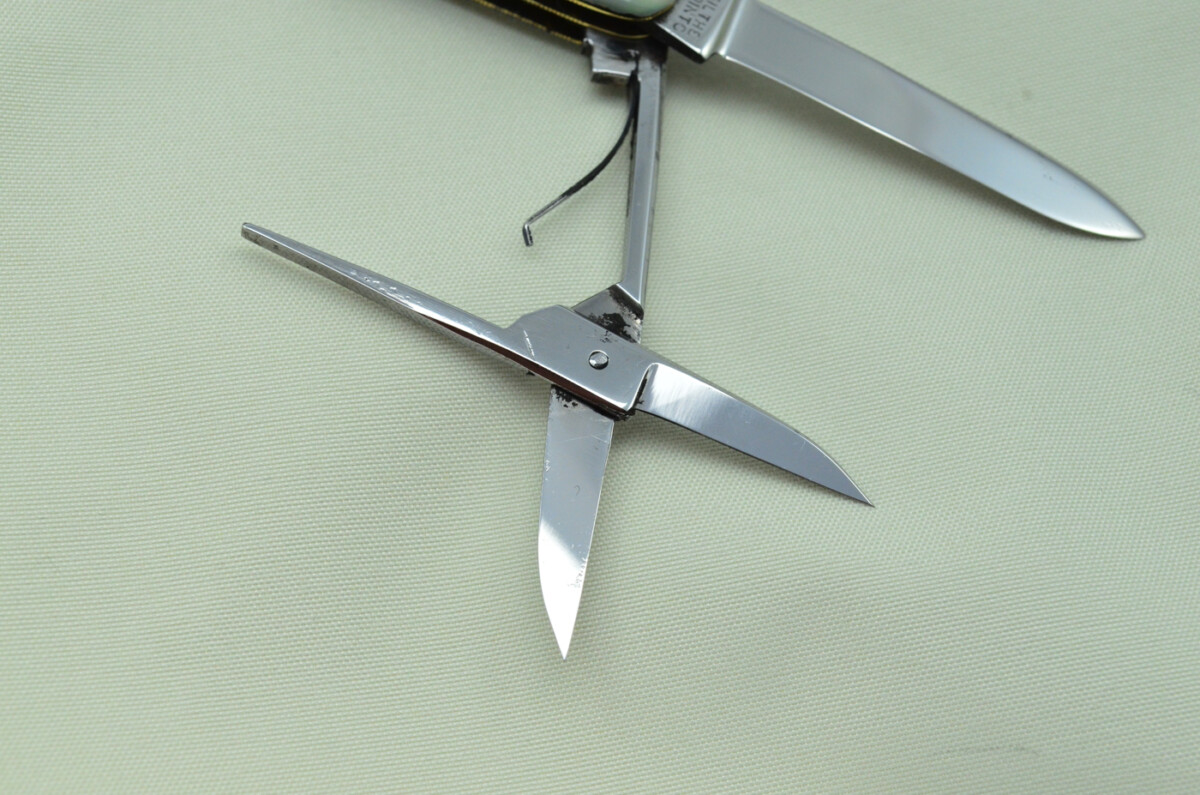 Triple Blade Fantastic Carbon Steel Bladed Mother Of Pearl Fully Restored Sheffield Made Pen/Pocket Knife c1900 Maker Hadfield - Image 3