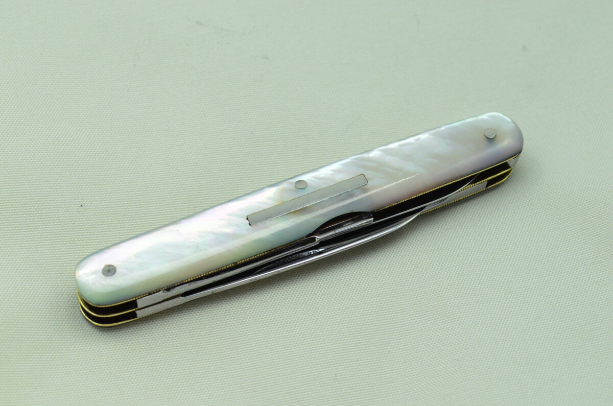 Triple Blade Fantastic Carbon Steel Bladed Mother Of Pearl Fully Restored Sheffield Made Pen/Pocket Knife c1900 Maker Hadfield - Image 7