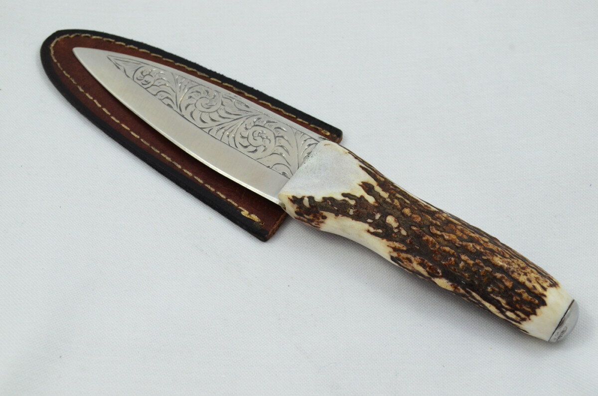 A Fantastic Genuine Hand Engraved Carbon Steel Stag Horn Antler Handle Sgian Dubh Sheffield England - Image 2