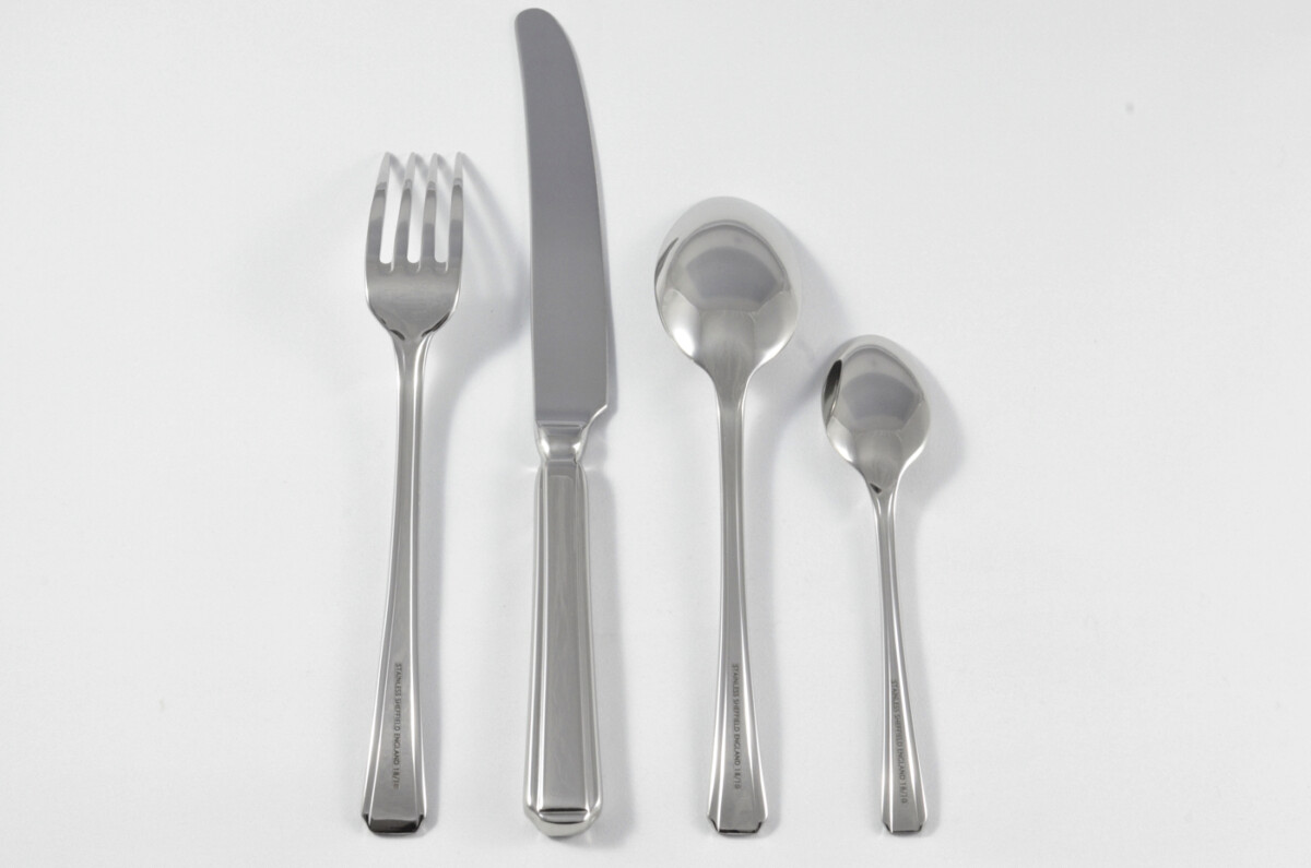 New Harley Pattern 4 Piece place Setting Made in Sheffield England Stainless Steel Cutlery - Image 2