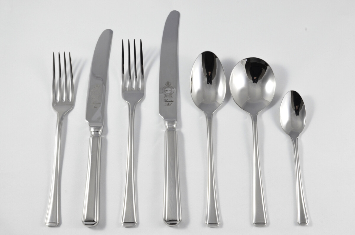New Harley Pattern 7 Piece place Setting Made in Sheffield England Stainless Steel Cutlery