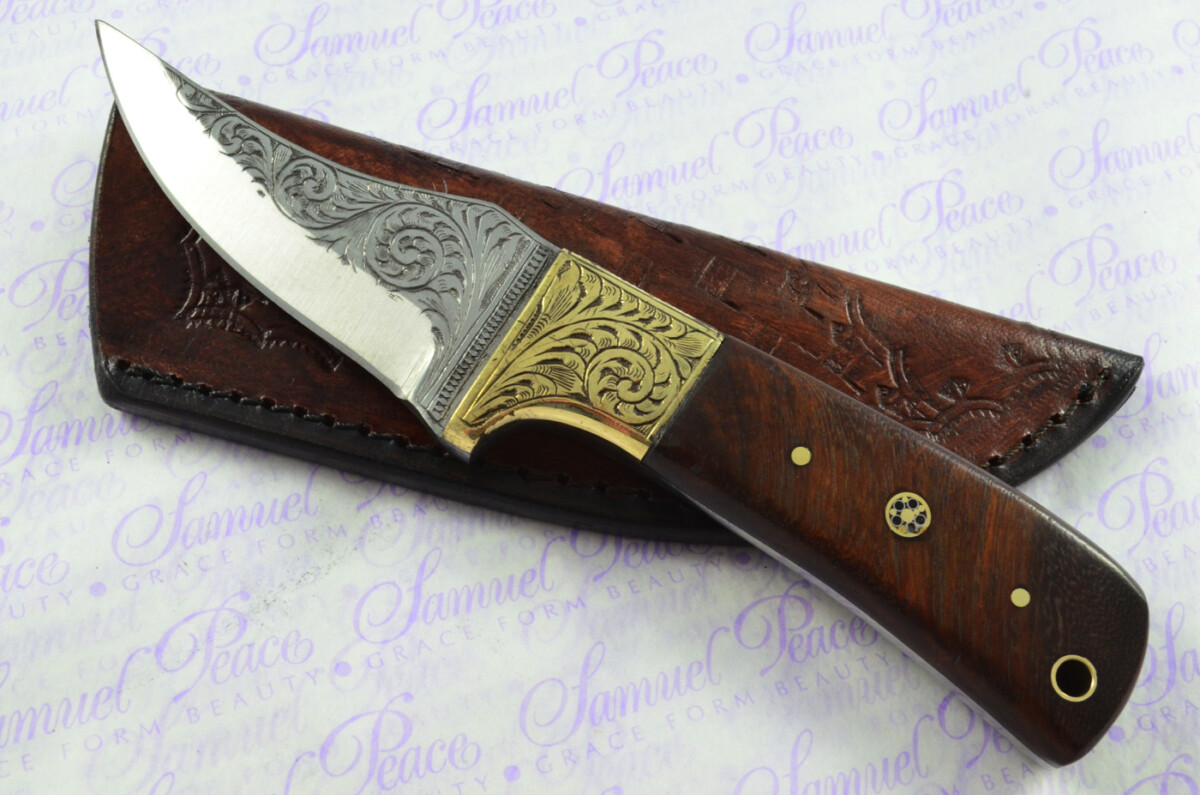 New Fantastic Hand Engraved Carbon 01 Tool Steel Hunting/Bowie Knife Rosewood Scales Unbelievable Piece Pristine inc Leather Sheath