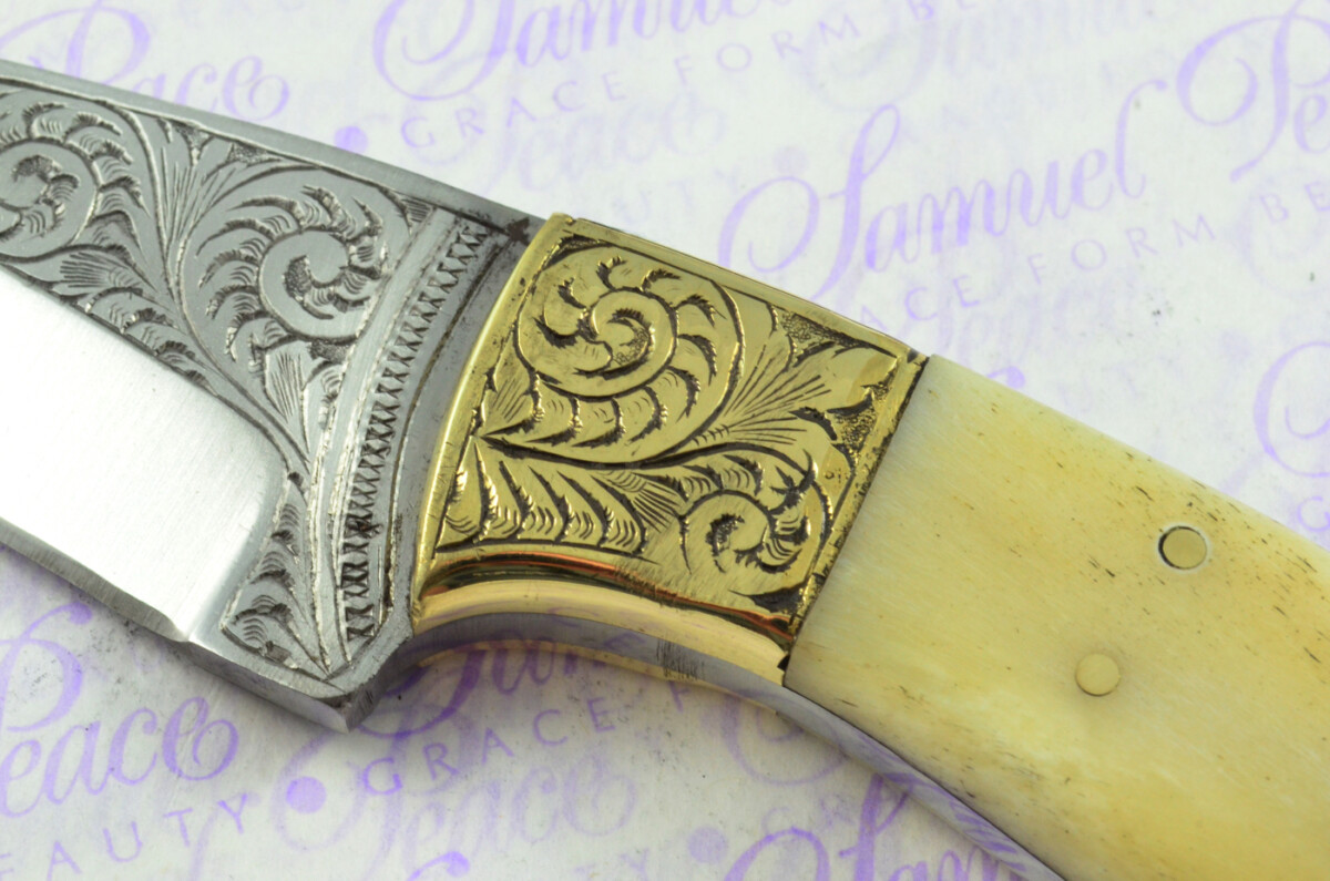 New Fantastic Hand Engraved Carbon 01 Tool Steel Hunting/Bowie Knife Camel Bone Scales Unbelievable Piece Pristine inc Leather Sheath - Image 5
