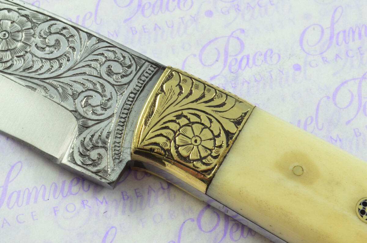 New Fantastic Hand Engraved Carbon 01 Tool Steel Hunting/Bowie Knife Camel Bone Scales Unbelievable Piece Pristine inc Leather Sheath - Image 6