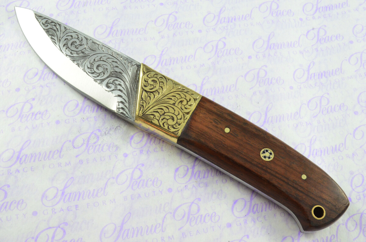 New Fantastic Hand Engraved Carbon 01 Tool Steel Hunting/Bowie Knife Rosewood Scales Unbelievable Piece Pristine inc Leather Sheath - Image 2