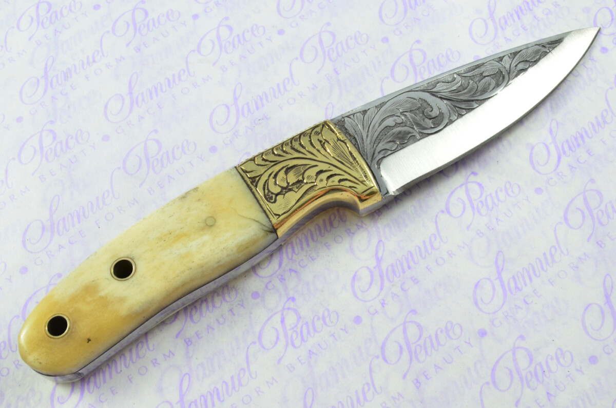 New Fantastic Hand Engraved Carbon 01 Tool Steel Hunting/Bowie Knife Camel Bone Scales Unbelievable Piece Pristine inc Leather Sheath - Image 4