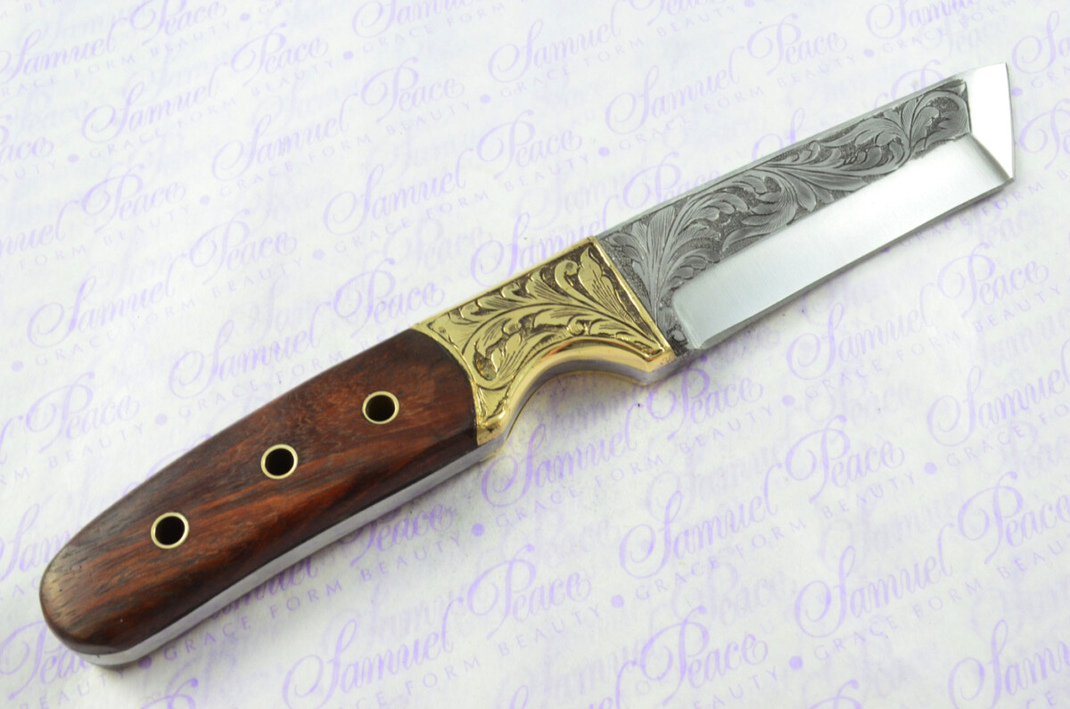 New Fantastic Hand Engraved Carbon 01 Tool Steel Hunting/Bowie Knife Rosewood Scales Unbelievable Piece Pristine inc Leather Sheath - Image 4