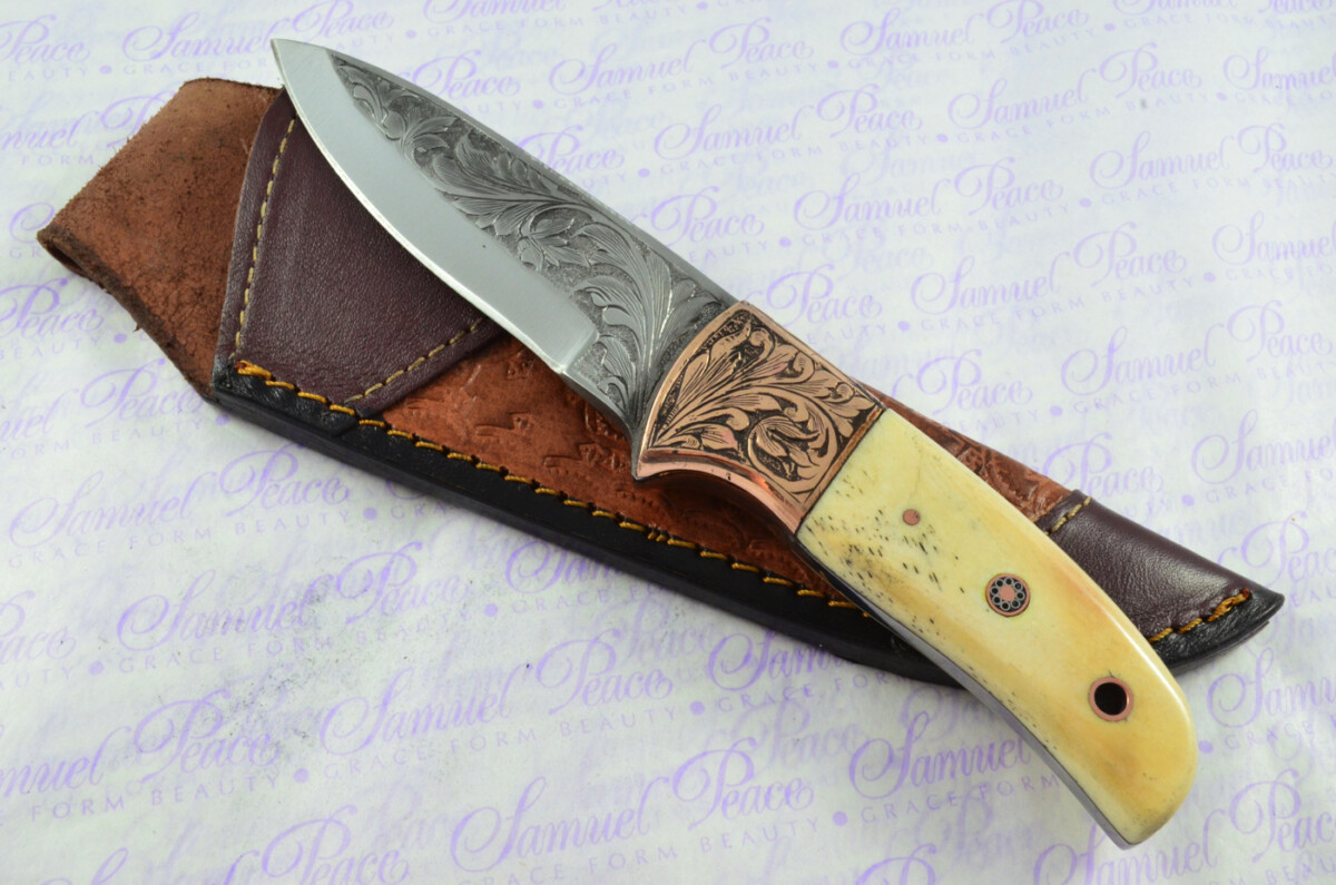 New Fantastic Hand Engraved Carbon 01 Tool Steel Hunting/Bowie Knife Camel Bone Scales Unbelievable Piece Pristine inc Leather Sheath