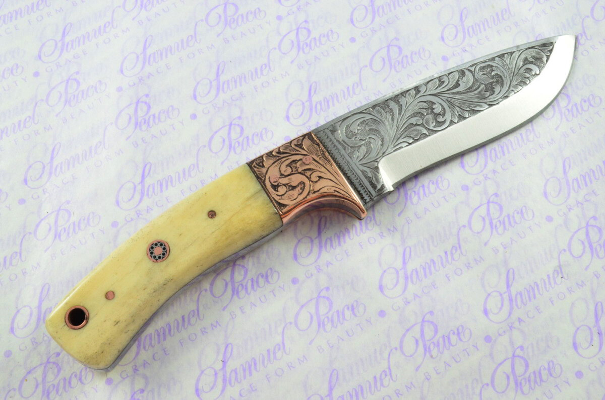 New Fantastic Hand Engraved Carbon 01 Tool Steel Hunting/Bowie Knife Camel Bone Scales Unbelievable Piece Pristine inc Leather Sheath - Image 5