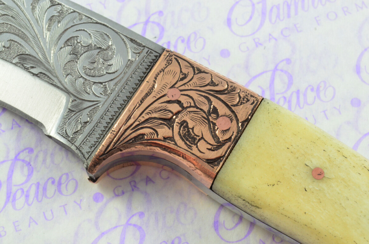 New Fantastic Hand Engraved Carbon 01 Tool Steel Hunting/Bowie Knife Camel Bone Scales Unbelievable Piece Pristine inc Leather Sheath - Image 7