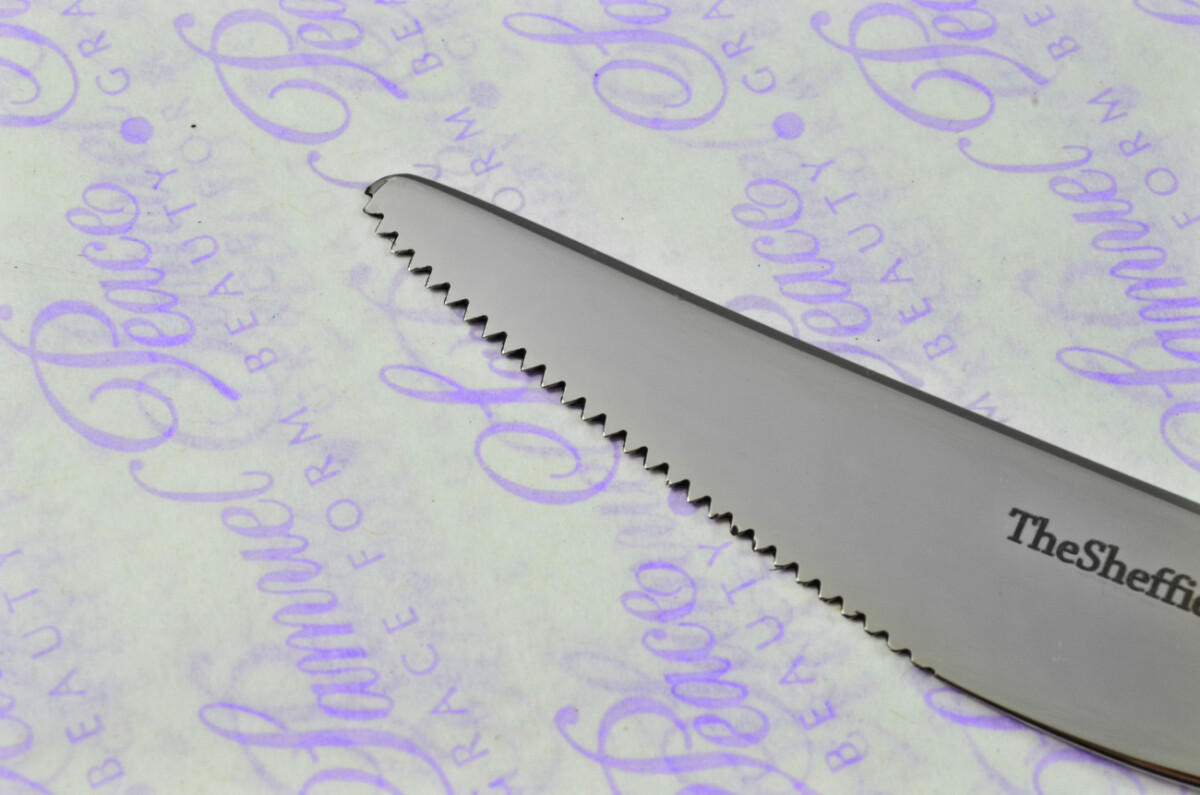 Coarse Serrate Six Genuine Stag/Antler Handle Steak/Bistro/Grill Knife Made Sheffield England Cased - Image 9