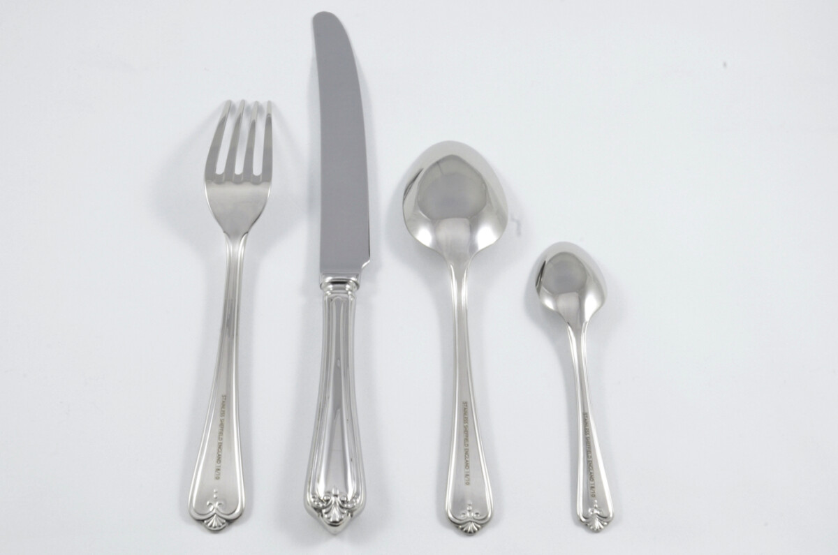 New Jesmond Pattern 4 Piece place Setting Made in Sheffield England Stainless Steel Cutlery - Image 2