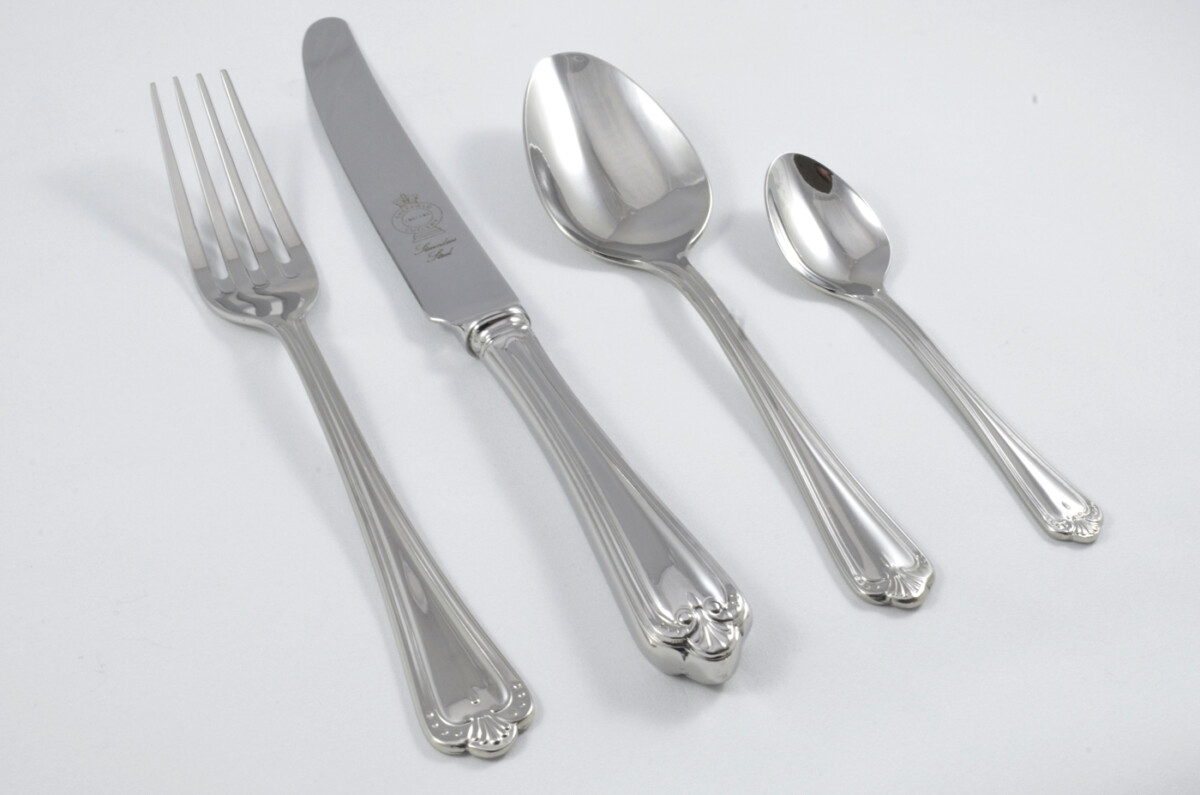 New Jesmond Pattern 4 Piece place Setting Made in Sheffield England Stainless Steel Cutlery - Image 3