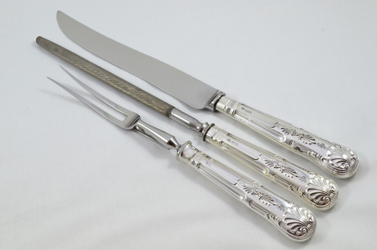 Fenton Brothers Wooden Cased Sterling Silver Handled 3 Piece Carving Set Kings Pattern 1972 - Image 2