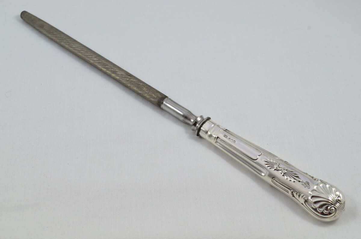 Fenton Brothers Wooden Cased Sterling Silver Handled 3 Piece Carving Set Kings Pattern 1972 - Image 9