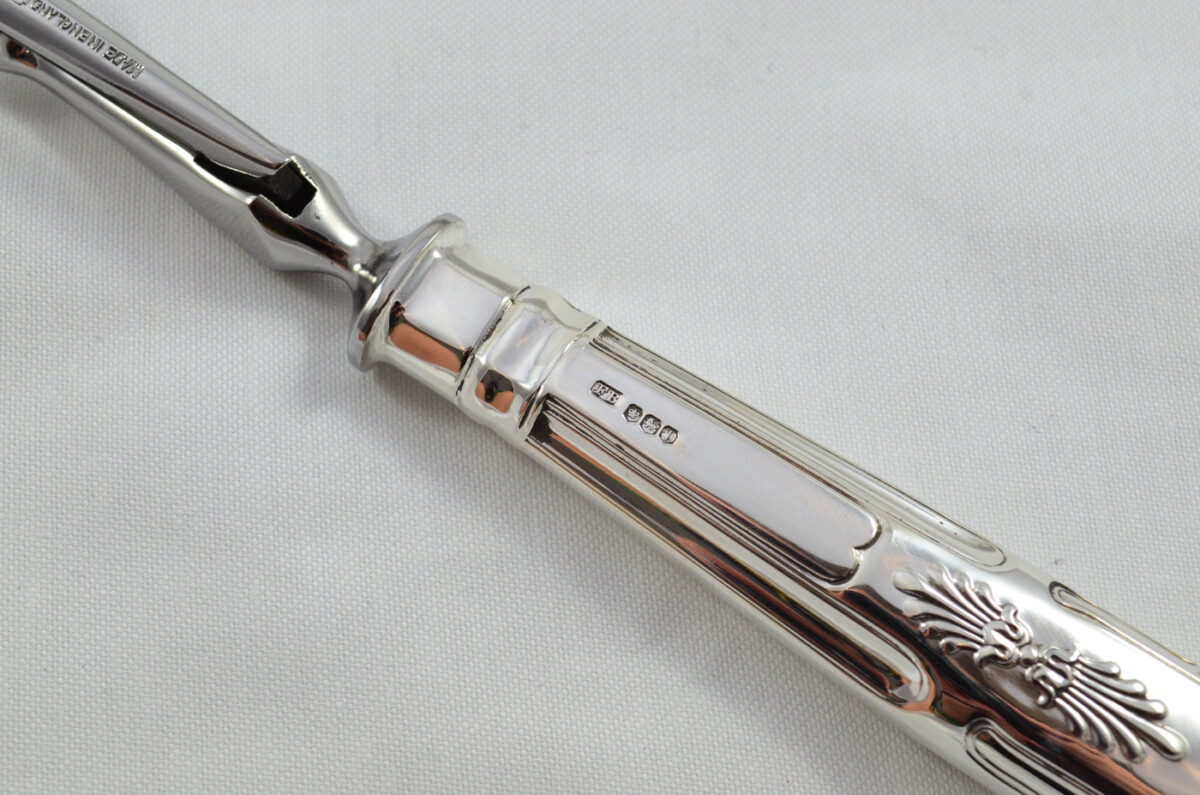 Fenton Brothers Wooden Cased Sterling Silver Handled 3 Piece Carving Set Kings Pattern 1972 - Image 8