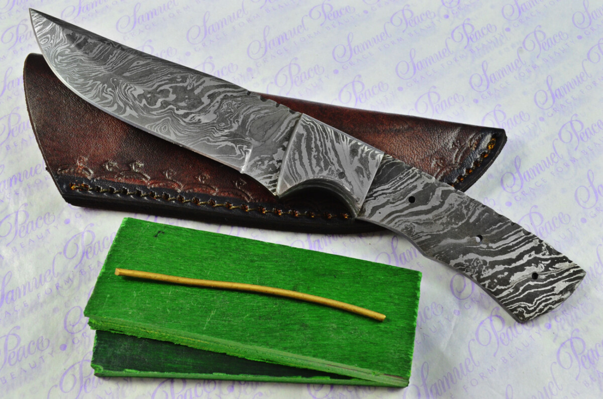 Knife Making Kit! Damascus Steel Bowie Knife Green Laminate Wood Scales Damascus Bolster inc Leather Sheath