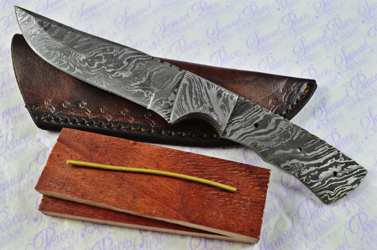 Knife Making Kit! Damascus Steel Bowie Knife Laminate Wood Scales Damascus Bolster inc Leather Sheath