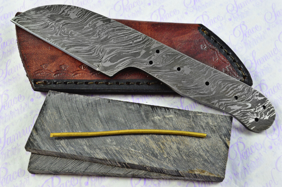Knife Making Kit! Damascus Steel Straight Edge Knife Buffalo Horn Scales inc Leather Sheath