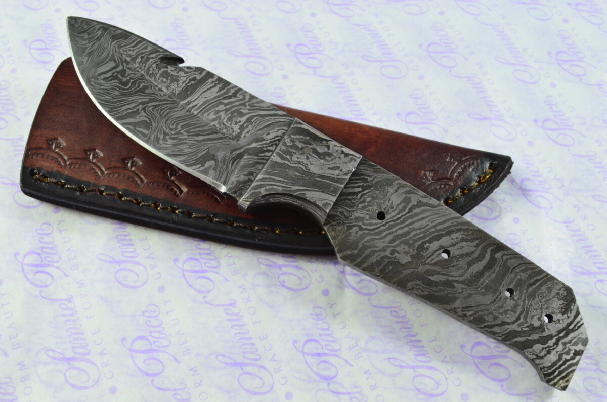 Damascus Steel Knife Making Kit! Gut Hook Knife with Olive Wood Scales Damascus Bolster inc Leather Sheath - Image 2