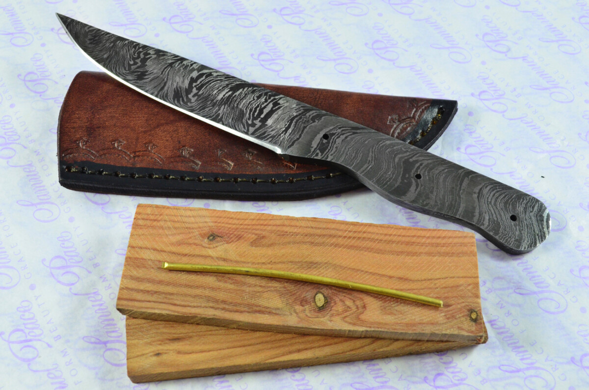 Kitchen Knife Making Kit! Fantastic Damascus Steel Vegetable/Utility Knife Olive Wood Scales Unbelievable Piece inc Leather Sheath