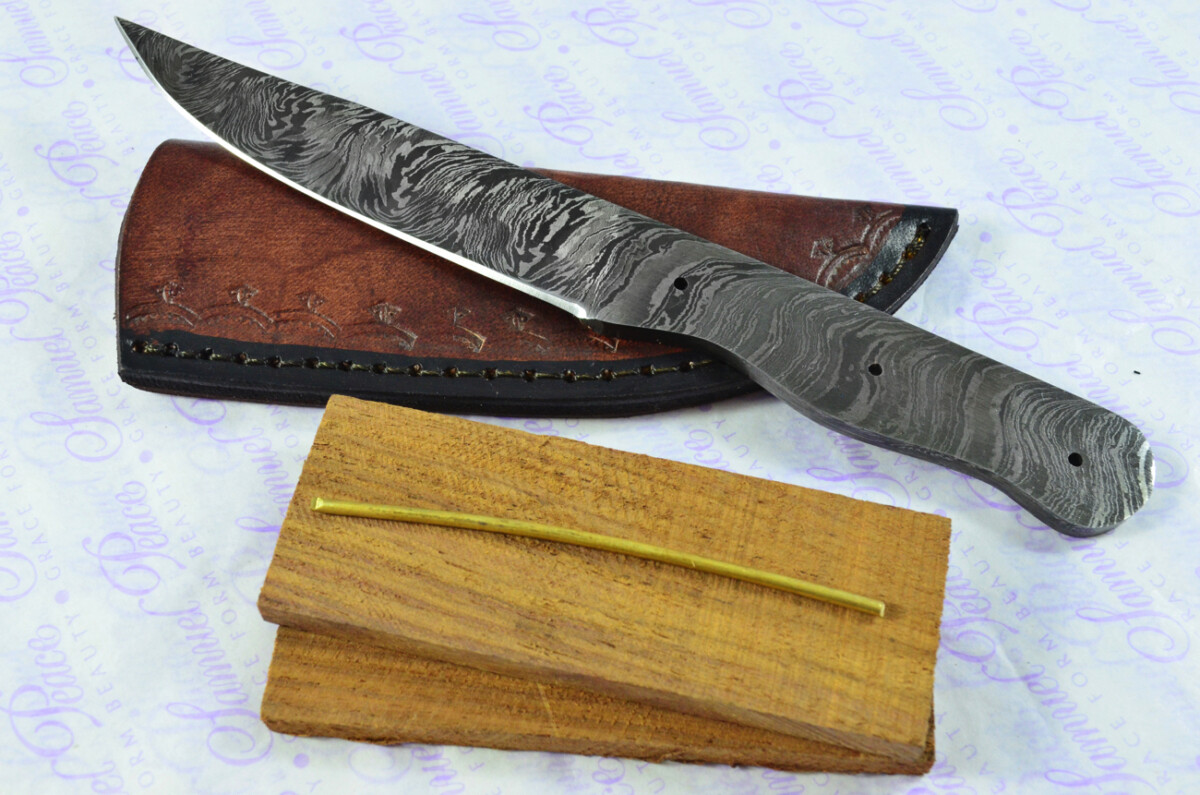 Kitchen Knife Making Kit! Fantastic Damascus Steel Vegetable/Utility Knife Rosewood Scales Unbelievable Piece inc Leather Sheath