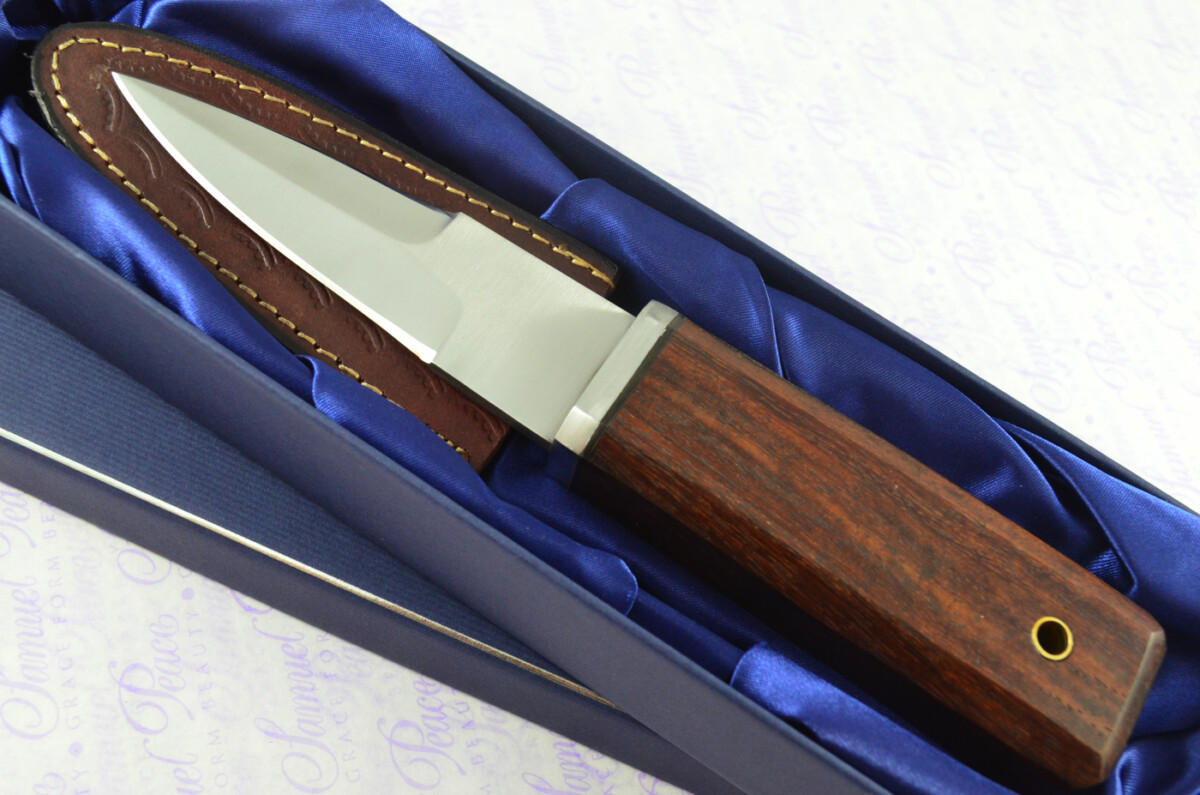 New Genuine D2 Carbon Steel Bespoke Full Tang Kiln Dried Ironwood Handle Sheffield Sgian Dubh with Leather Sheath Boxed - Image 2
