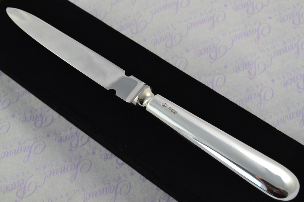 Saunders & Shepherd Cased Sheffield Sterling Silver Handled Letter Opener Candle End Pattern 1966