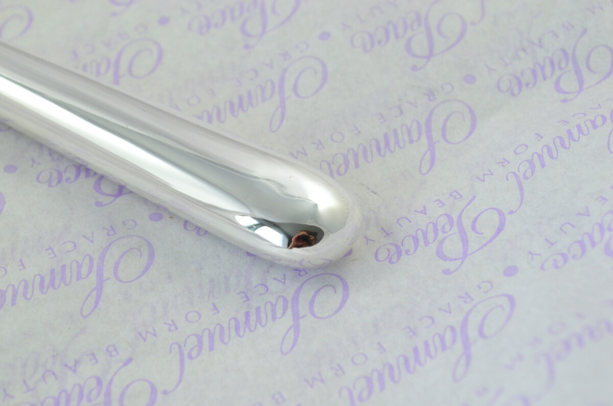 Saunders & Shepherd Cased Sheffield Sterling Silver Handled Letter Opener Candle End Pattern 1966 - Image 3