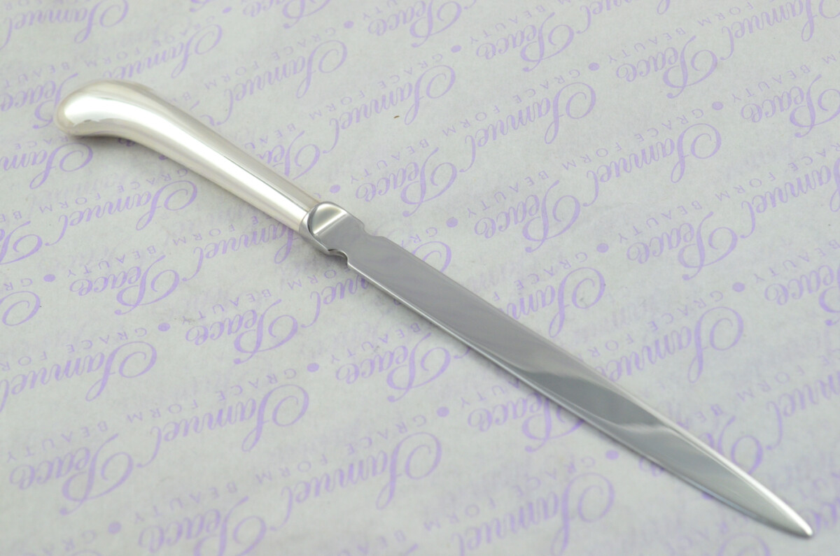 A. Haviland-Nye Cased London Sterling Silver Handled Letter Opener Feature Hallmarked Pistol Pattern 1977 - Image 6