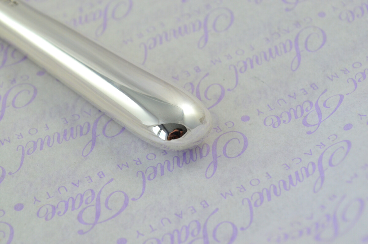 Saunders & Shepherd Cased Sheffield Sterling Silver Handled Letter Opener Candle End Pattern 1966 - Image 3