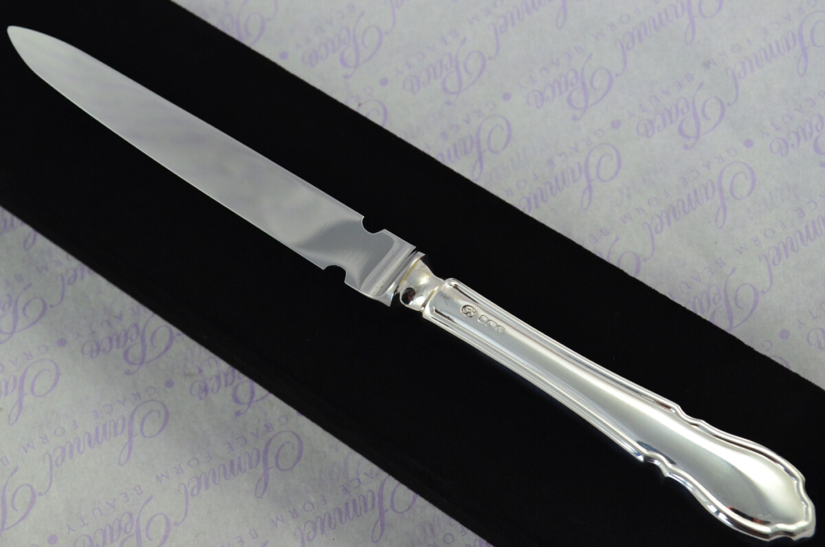 Saunders & Shepherd Cased Sheffield Sterling Silver Handled Letter Opener Dubarry Pattern 1972