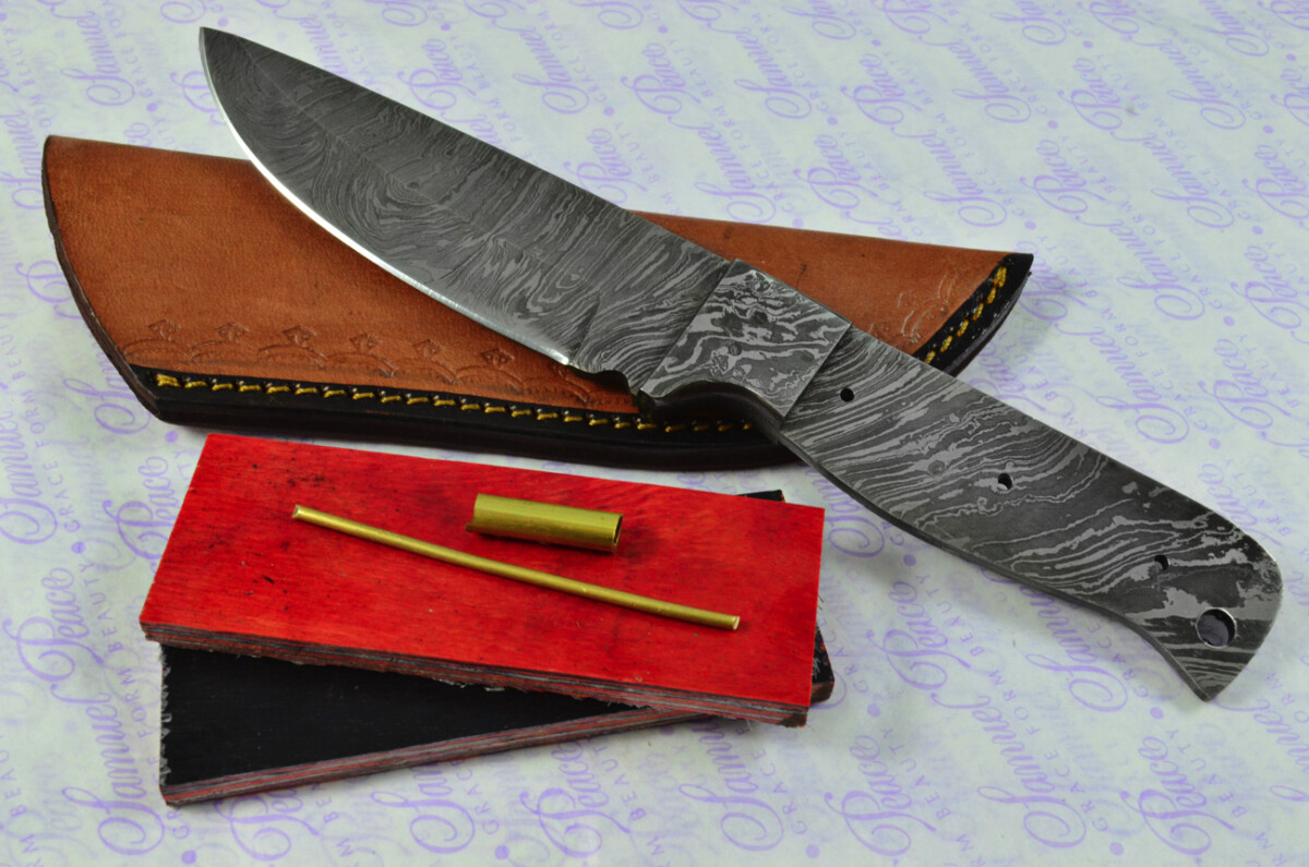 Knife Making Kit! Damascus Steel Hunting/Bowie Knife Laminate Wood Scales Damascus Bolster inc Leather Sheath