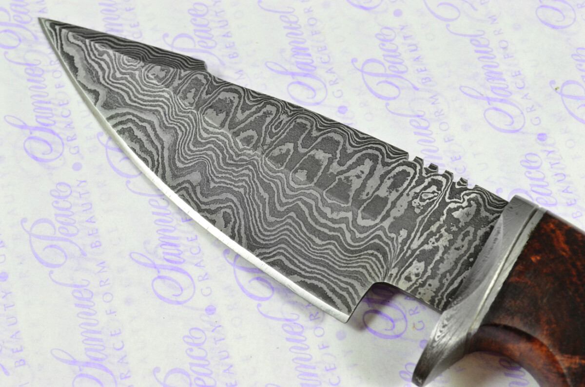 Amazing LIMITED EDITION Damascus Steel Hunting Bowie Knife Aztec Cherry Wood Handle with Leather Sheath - Image 2