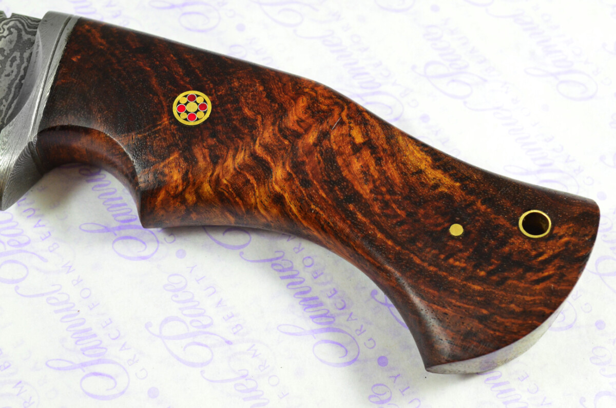 Amazing LIMITED EDITION Damascus Steel Hunting Bowie Knife Aztec Cherry Wood Handle with Leather Sheath - Image 5